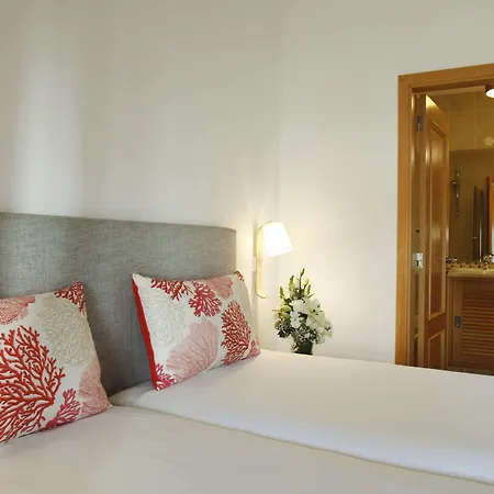 The Village - D'el Rey Golf &