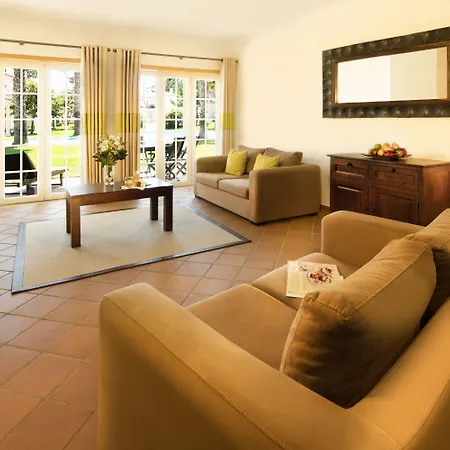 The Village - D'el Rey Golf &