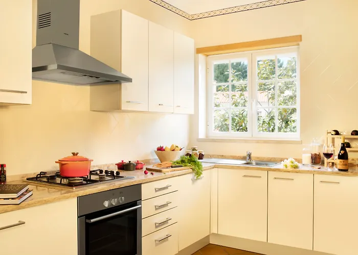 The Village - D'el Rey Golf & *