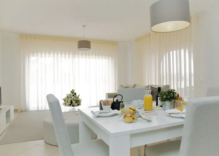 The Village - D'el Rey Golf & Villa *