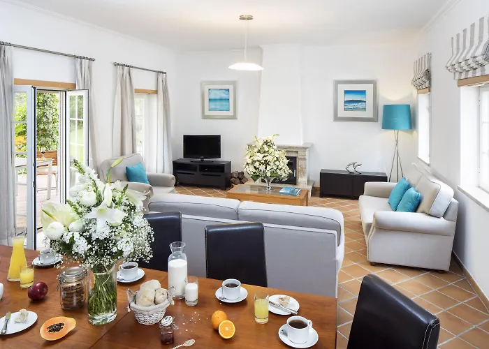 The Village - D'el Rey Golf & Villa