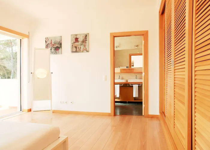 The Village - D'el Rey Golf & Villa *